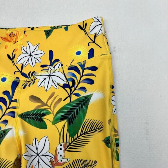 Zyia Active Womens Floral Cropped Leggings Yellow/Multi Size 4 - Picture 3 of 8